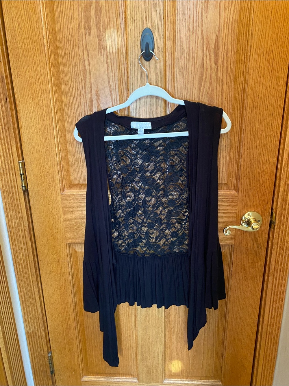 Carolyn Taylor
Size M
Layering Vest